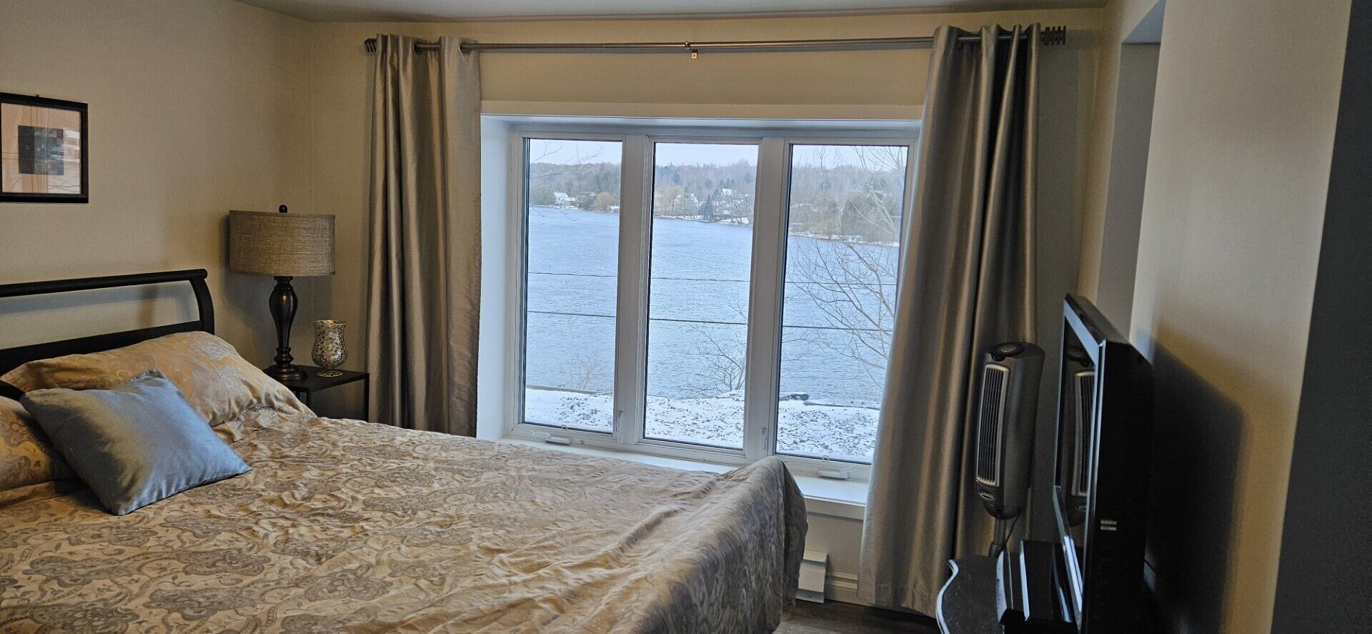 1 bedroom, desk, iron/ironing board, free WiFi
