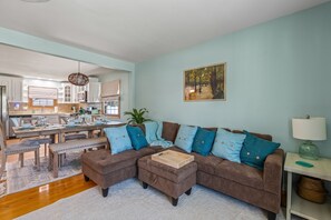 Smart TV, fireplace, video games