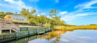 Frisco Waterfront Retreat | Quiet & Relaxing