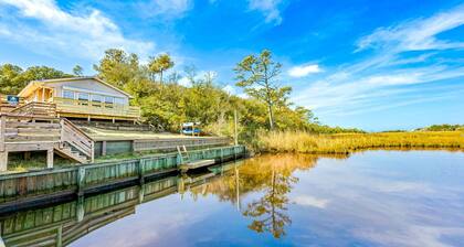 Frisco Waterfront Retreat | Quiet & Relaxing