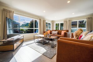 Smart TV - Three-Bedroom Home in Somerville (Auckland)