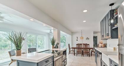 3-bedroom vacation home just steps from Periwinkle Way
