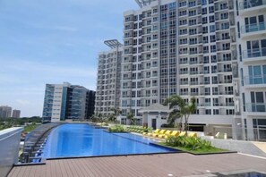 Piscina a l'aire lliure