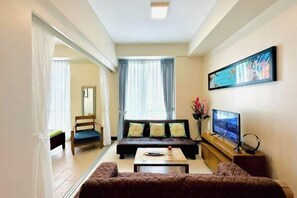 Room - One Pacific Place by Hiverooms (Lapu-Lapu City)