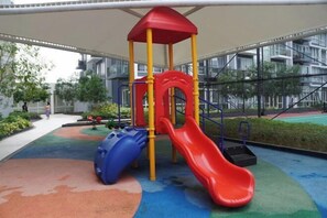 Children's area - One Pacific Place by Hiverooms (Lapu-Lapu City)