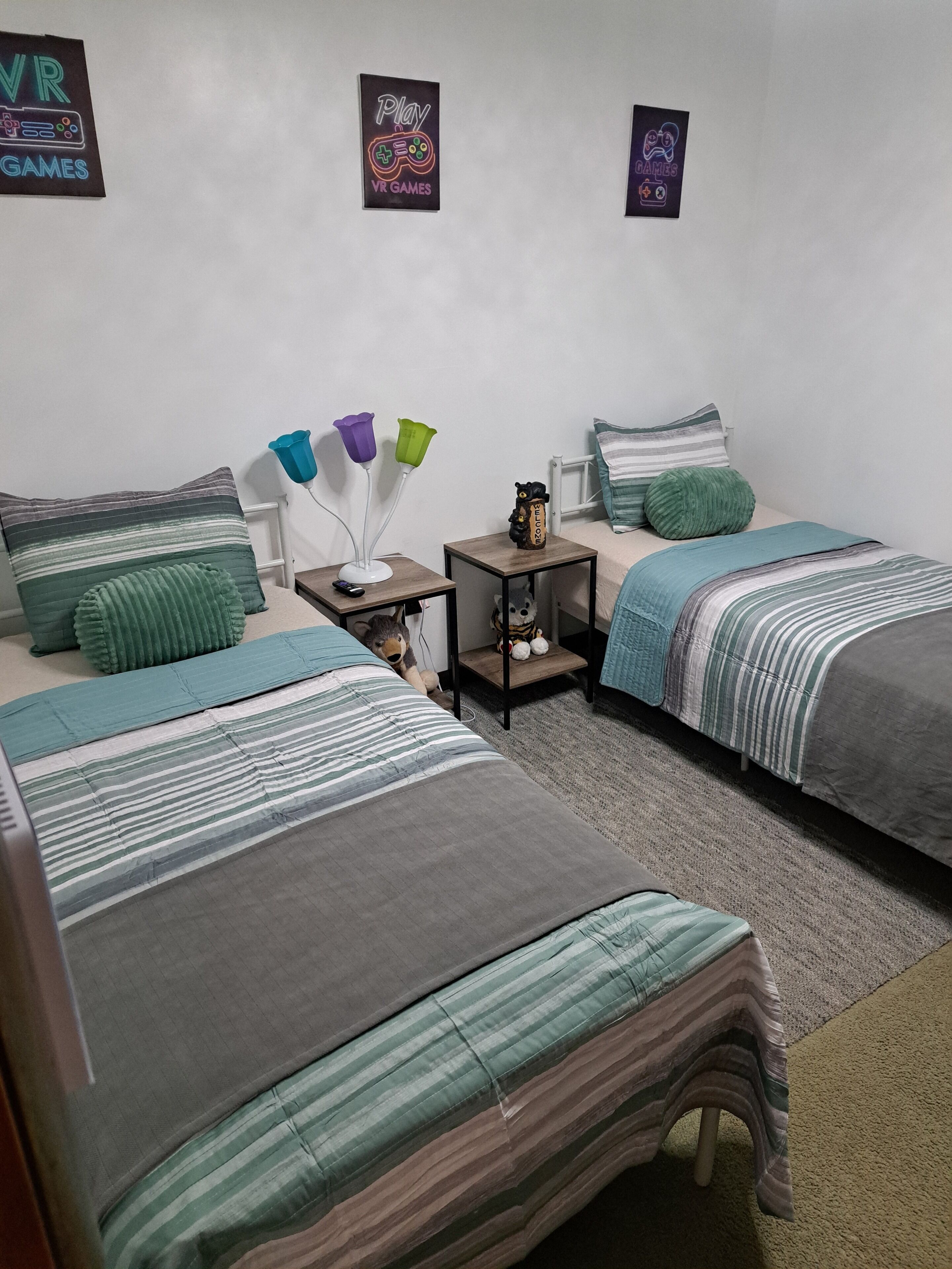 3 室のベッドルーム、アイロン / アイロン台、旅行用ベビーベッド、WiFi (無料)