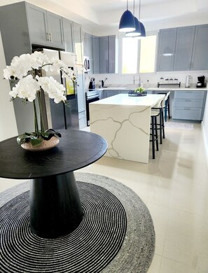 Mikrowelle, Ofen, Herdplatte