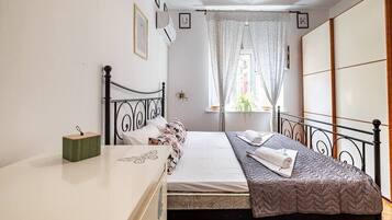 2 Schlafzimmer, Bügeleisen/Bügelbrett, Reisekinderbett, WLAN