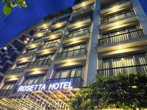 Fachada de la propiedad
