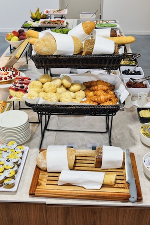 Desayuno buffet incluido todos los días