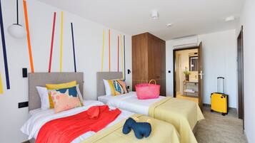 Standard Double Room | Desk, free WiFi