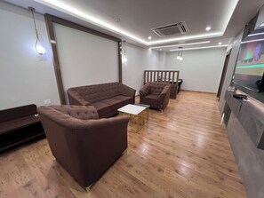星評価なしの画像、3 / 17、ボタン
