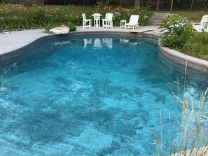 Beheizter Pool
