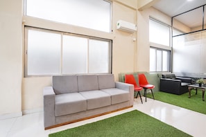 Sala de estar en el lobby