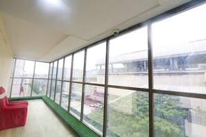 Lobby - Fabhotel Sri Sai Grand Inn (Hyderabad)