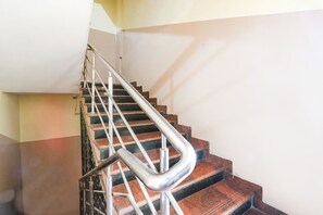 Lobby - Fabhotel Sri Sai Grand Inn (Hyderabad)