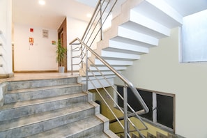 Lobby - Fabhotel Saltel (Kolkata)