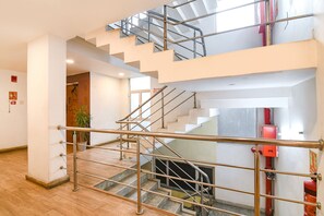 Lobby - Fabhotel Saltel (Kolkata)