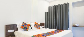 Fabhotel Sadanand Executive