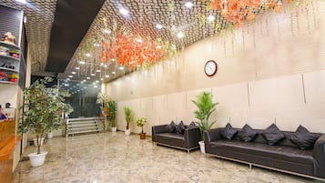 Khu tiếp khách ở sảnh