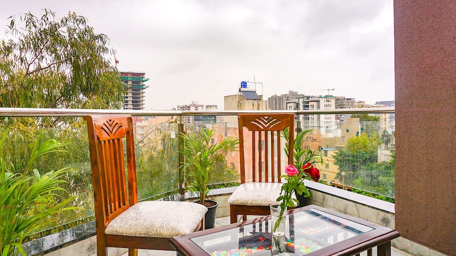 Fabhotel Falcon Executive