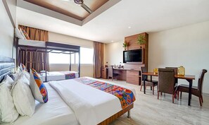 Egyptian cotton sheets, premium bedding, in-room safe, soundproofing - Oriva Nestlay Rooms Ramnad (Ramanathapuram)