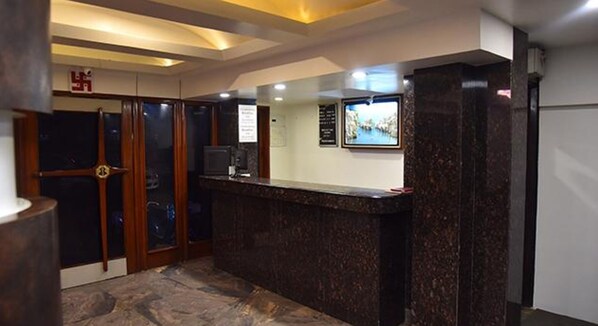 Reception - Fabhotel Rajdhani Ii (Nagpur)