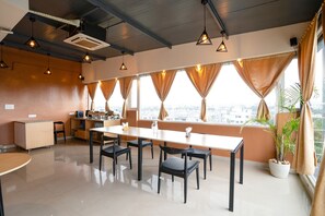 Restaurant - FabHotel Royal Sterling (Bengaluru)