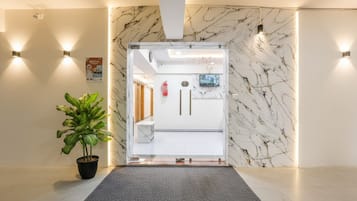 مدخل المنشأة