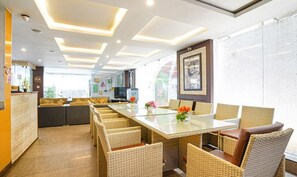 Restaurant - Fabhotel The Kings Suites (Bengaluru)