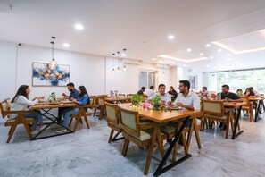 Restaurant - Fabhotel Rk Residency (Hyderabad)