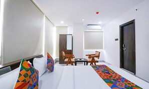 Egyptian cotton sheets, premium bedding, in-room safe, free WiFi - Fabhotel Rk Residency (Hyderabad)