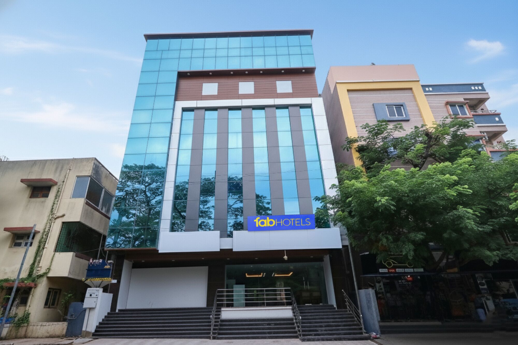 Foto - FabHotel RK Residency - Nr S R Nagar Metro Station, Ameerpet