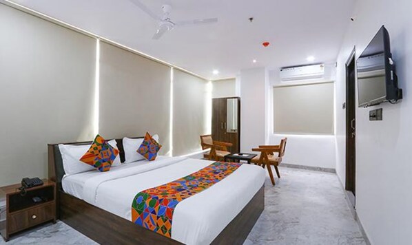 Deluxe Room | Egyptian cotton sheets, premium bedding, in-room safe, free WiFi - Fabhotel Rk Residency (Hyderabad)
