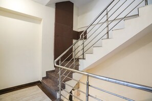 Lobby - Fabhotel Shreyas Shack (Bengaluru)