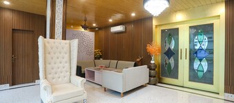 Fabhotel The 3 Idiots