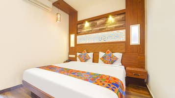 华丽客房 | 埃及棉床单、高档床上用品、客房内保险箱、免费 WiFi