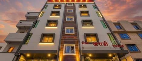 Façana frontal de l'allotjament