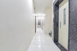 Lobby - Fabexpress Devani Palace (Ujjain)