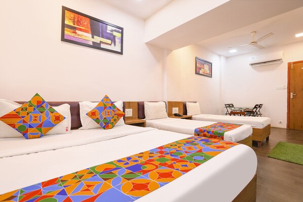 Family Room - FabHotel Aksa Inn (Mumbai)