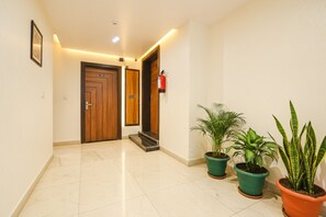 Lobby - Fabhotel Golden Tree (Amritsar)