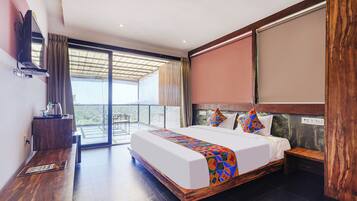 Executive Room | Egyptian cotton sheets, premium bedding, in-room safe, free WiFi