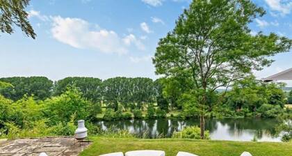 Luxurious 5 Bedroom House in Cookham near Marlow