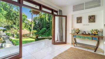 Luxury Villa, Garden View | Terrace/patio