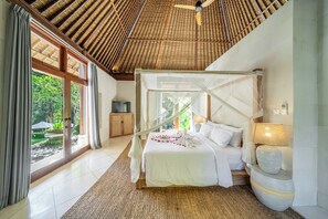 Luxury-Villa, Gartenblick | 5 Schlafzimmer, Zimmersafe, kostenloses WLAN