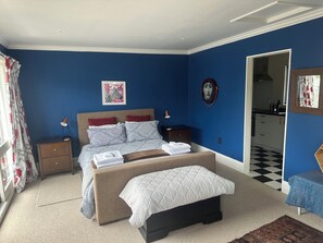 1 Schlafzimmer, Bügeleisen/Bügelbrett, kostenloses WLAN, Bettwäsche