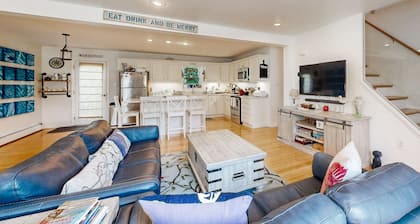 Spacious home in central location with beautiful patio, pool table, W/D, & AC