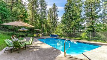 屋内プール、温水プール