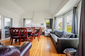 Smart-TV, Computerbildschirme, Drucker