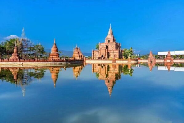 View from property - Ming Fan Ju Hotel (Ruili)